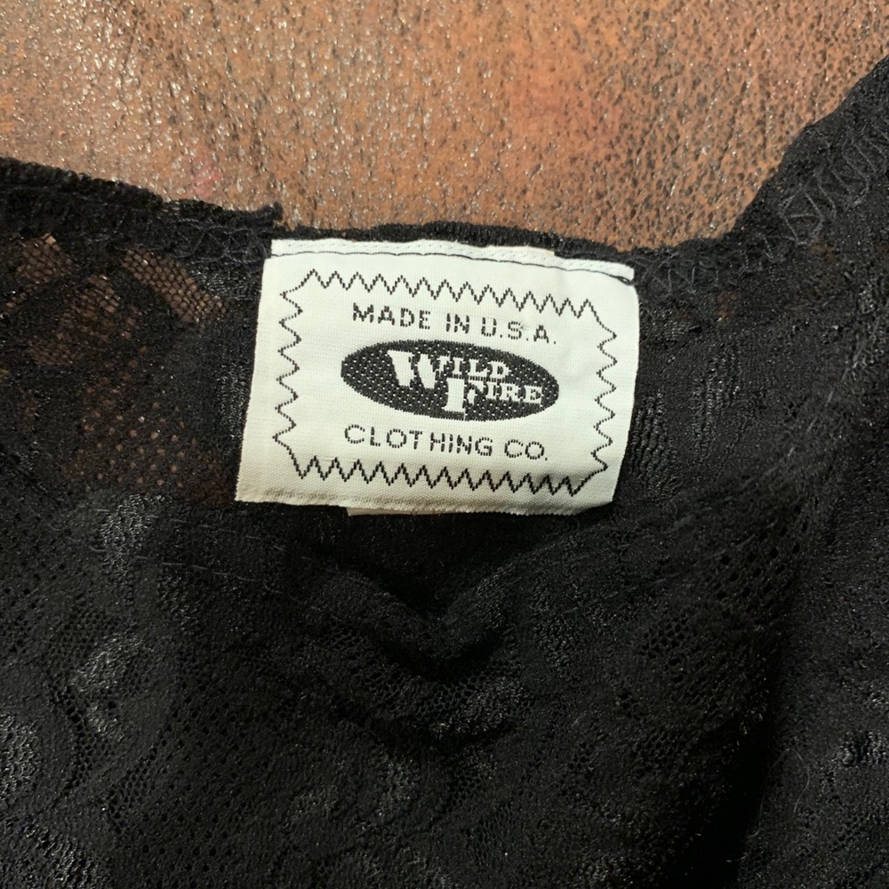 Lace top - Picture 2 of 3
